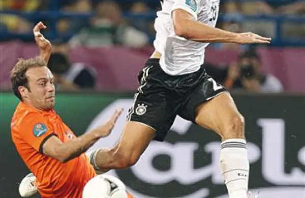 Mario Gomez je včeraj zabil dva gola