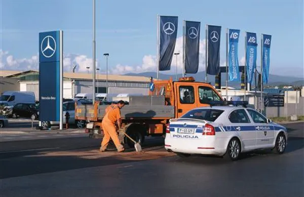 Motorist ni preživel trka
