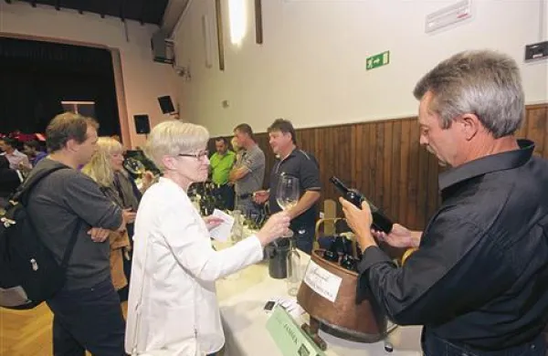 Svoj zelen je v Vipavi predstavil tudi Ivan Jamšek (desno)