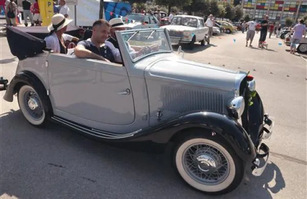 Balilla garavini cabriolet iz leta 1935; njen lastnik je Sergej Čehovin