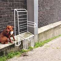 Eden od stolov, ki jih je Nina Mršnik ustvarila v projektu I hate Chairs