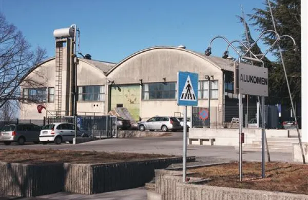  Usoda komenskega podjetja je še negotova