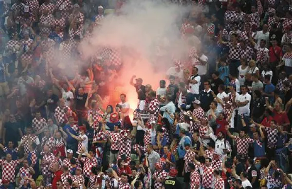 Izgredi na tekmi med Hrvaško in Španijo