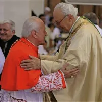 &Scaron;kof Jurij Bizjak ume&scaron;čen za novega koprskega &scaron;kofa ordinarija