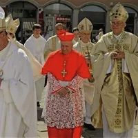 &Scaron;kof Jurij Bizjak ume&scaron;čen za novega koprskega &scaron;kofa ordinarija