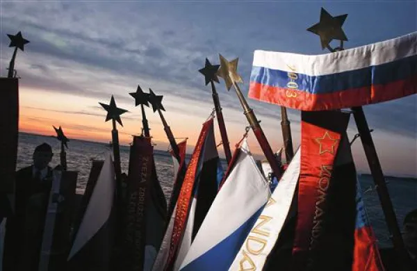 Nekatere stranke kritične do državne proslave