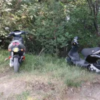 Predvsem z motorji se obiskovalci pripeljejo prav do stopničk, ki vodijo z vrha klifa v Mesečev zaliv. Odslej jih bodo nadzorniki kaznovali. 