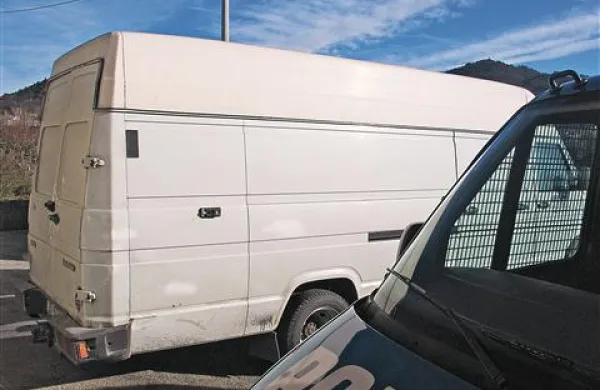 Poostren nadzor dogajanja ob meji