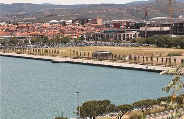 Vse kaže, da bo ureditev plaže ob semedelski promenadi ostala le županova utopija 