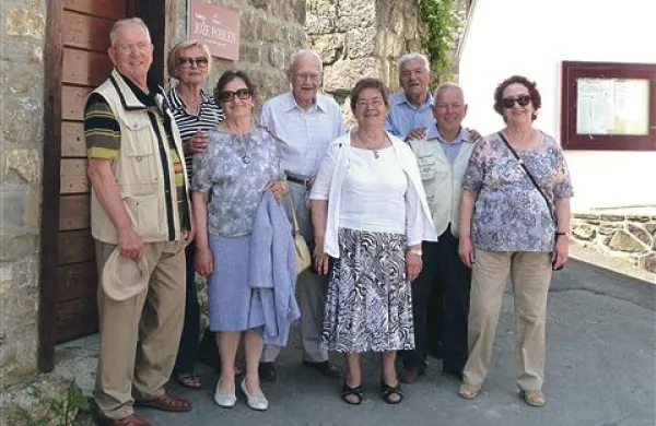 Učitelji&scaron;čniki so se srečali v Hrastovljah