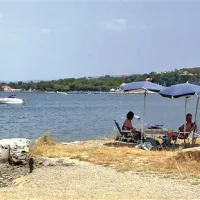 Na naravnem kopališču je zaželena lastna iznajdljivost