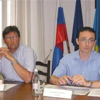Neformalni direktor občinske uprave Marko Unterlechner (desno) je opozoril, da včasih stanovalci sami ustvarijo nevarne okoliščine  