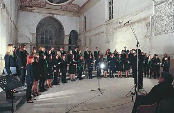 Akademski pevski zbor Univerze na Primorskem