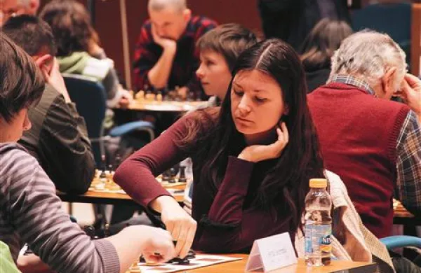 Ana Srebrnič je upravičila vlogo prve nosilke na ženskem turnirju in je drugič osvojila naslov državne prvakinje (fotografija je iz arhiva)