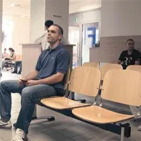 Prizor iz Kozoletovega filma o izbrisanih Dolge počitnice