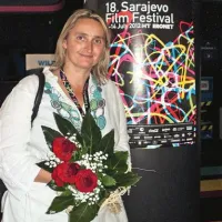 Maja Weiss: “Zgodba malega Tolje mi ni dala miru. K  temu delu sem, navzlic profesionalizmu, pristopila zelo čustveno. Morala sem videti, kaj se z njim dogaja dvajset let kasneje. Dokumentarna forma mi je omogočila sporočiti tisto, kar bi v igranem filmu težje. Čeprav je v mojem srcu dovolj prostora tako za igrani kot dokumentarni žanr.”