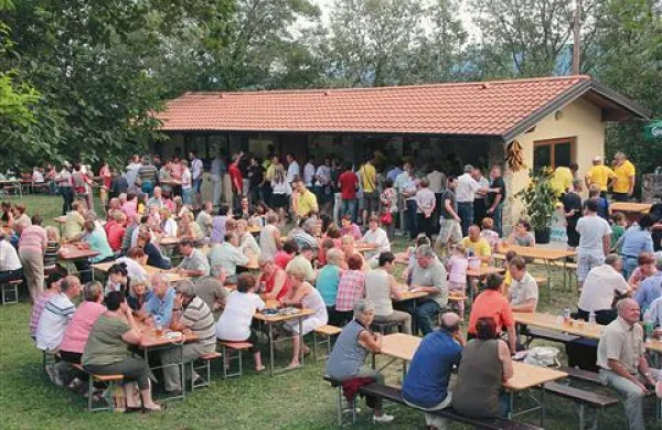 Ozeljanski vrt je bil do zadnjega kotička poln obiskovalcev 