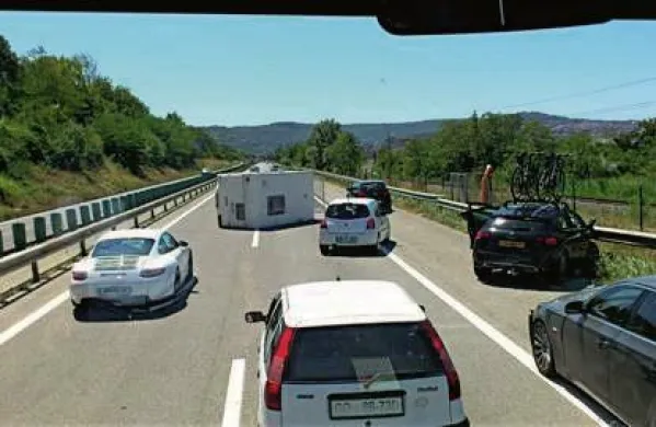 Nekaj trenutkov po nesreči