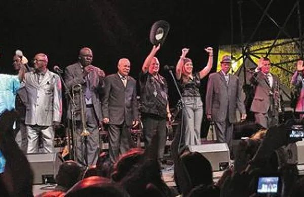 Buena Vista Social Club še vedno navdušujejo