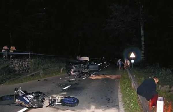 Motorist z Gorenjske je čelno trčil v Koprčanov avto