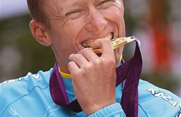 Aleksandr Vinokurov: “S to zmago lahko mirno končam svojo kariero.” 