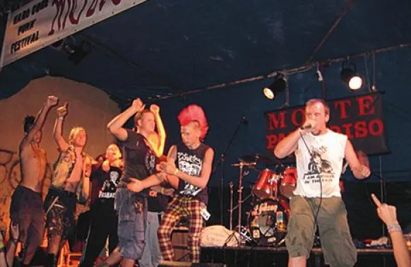 Eden najpomembnejših festivalov underground in angažirane glasbe v regiji, Monte paradiso v Pulju, bo od danes do 4. avgusta praznoval 20. obletnico