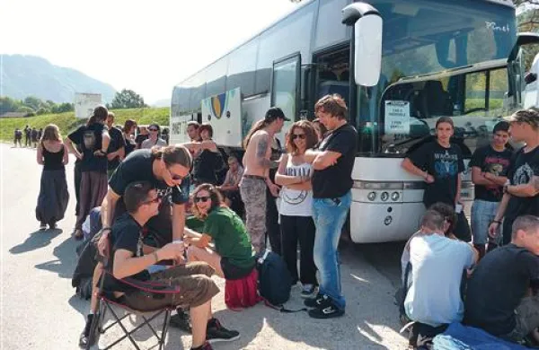 Metalcamp, ki se začenja te dni,  bi v turistično blagajno navrgel več, če bi potekal julija  
