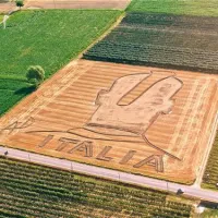 Poklon italijanskemu nogometašu Mariu Balloteliju