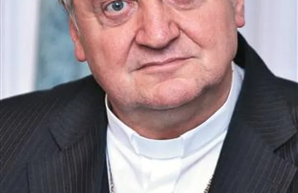 Upokojeni nadškof Alojz Uran