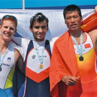 Najboljši mladi skifisti na svetu: Jernej Markovc, Čeh Michal Plocek, Kitajec Ganggang Li