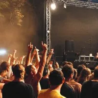 Nabor skoraj petdesetih bendov je bil dober in raznolik