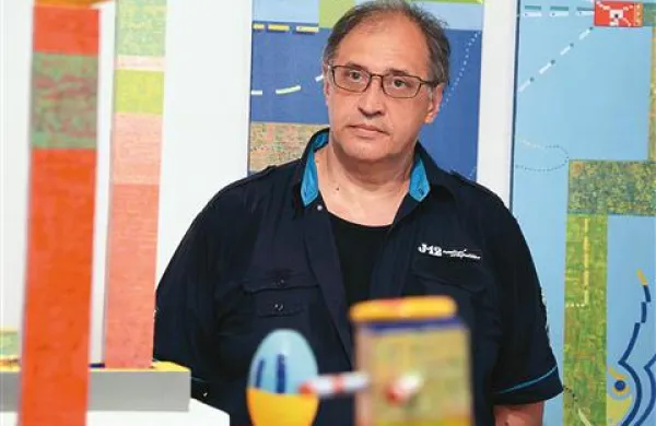 Klavdij Tutta svoja najnovejša dela v Insuli predstavlja do 5. septembra 
