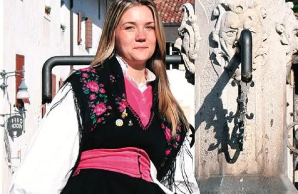 Pamela Pielich: “Naša prizadevanja, da bi kulturni dom ostal v rokah slovenskega društva, žal doslej niso obrodila sadov.”
