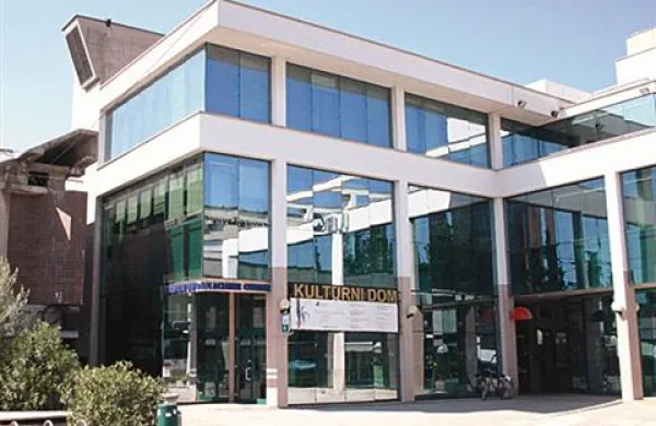 Kulturni dom Nova Gorica