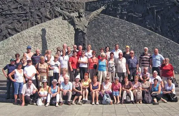 Avgustovski izlet bistriških upokojencev je bil namenjen spoznavanju kmečkih uporov