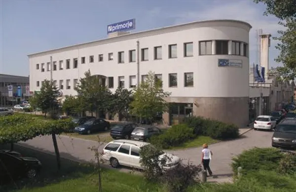 CPG državo poziva k novim naložbam
