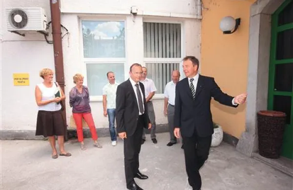 Minister Žerjav pravi, da Agroind lahko reši le sveži kapital 