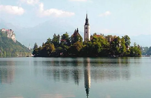  Med tujimi turisti, ki so letos obiskali Slovenijo, je bilo največ Nizozemcev 