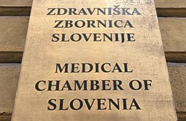  Na zdravniški zbornici  do petka niso prejeli še nobene kandidature za predsednika