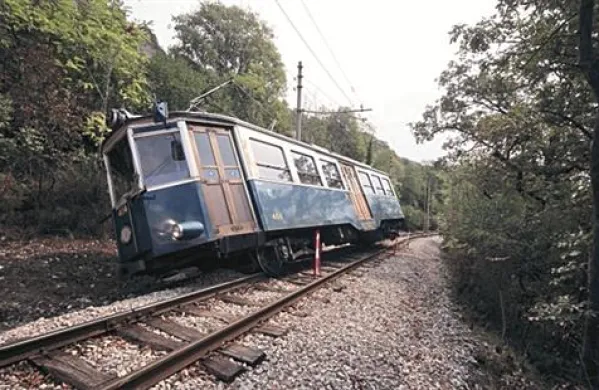  Tramvaj še nekaj mesecev ne bo vozil