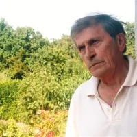 Aleksander Peršolja: “Delali smo s srcem: mi, Lokavci, jamarji, ... vsi so nam šli na roko, dokler se ni zgodil udar v Društvu slovenskih pisateljev in je moral z Vilenice Iztok Osojnik in s tem v navezi tudi jaz.”