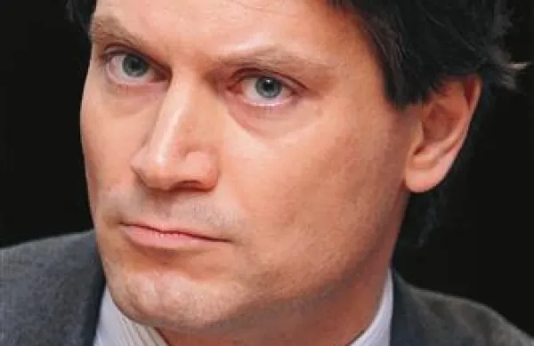 Nadzorni svet Dela in  Jurij Giacomelli sta se danes dogovorila o sporazumni prekinitvi sodelovanja