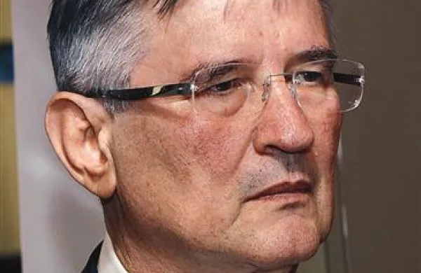 Jerko Čehovin: “Primorci se identificiramo z rdečo zvezdo. Zgodovinsko tega ne moremo zanikati. V tem simbolu je zaznati  določen  naboj.”  