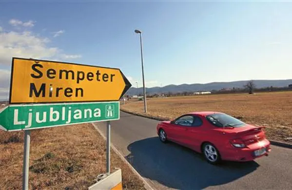 Bliže je odločanje o tem, ali bodo na zemljišču na MMP Vrtojba postavili tudi igralni salon, bolj vroče postaja 