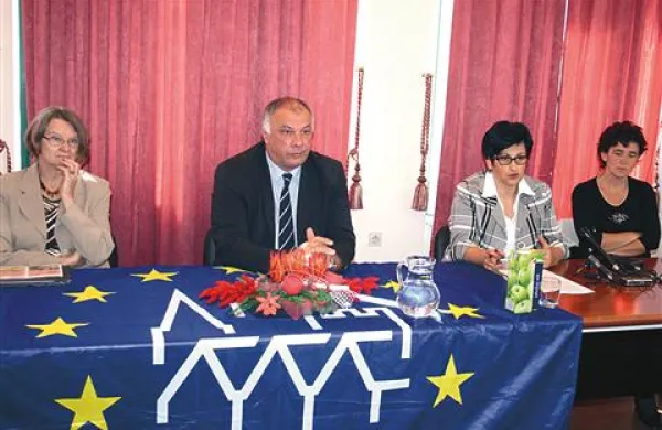 Jelka Pirkovič, Bojan Sever, Ivana Leskovec in Martina Peljhan na predstavitvi DEKD