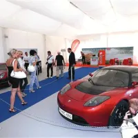 Na sejmu se je na ogled postavil tudi električni avtomobil Tesla 