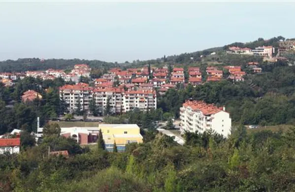 Volitve za državni svet 21. in 22. novembra bodo tudi v Občini Ankaran pripada  en elektor.   Kako bodo volitve elektorja izpeljali,  še ne vedo. 