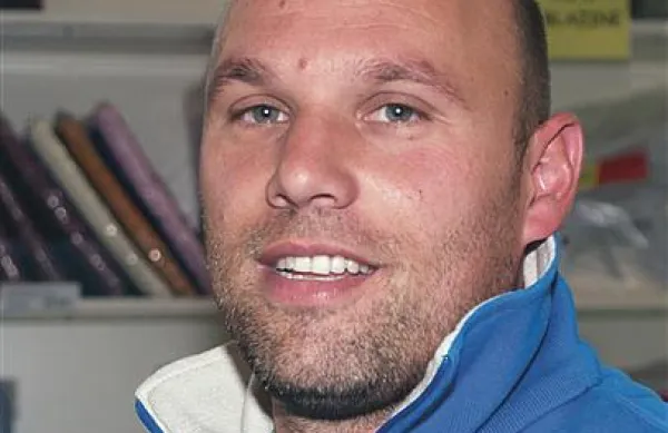 Aljoša Tomažič:   “Poslovanje so dušili dolgovi iz preteklosti. Družba je od leta 2006 v nekakšnem bolezenskem stanju, zadnja tri leta pa posluje z izgubo.”