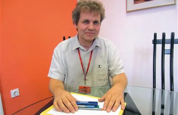 V. d. direktorja Kosovelove knjižnice Bojan Kavčič se bo prijavil na razpis, saj bi rad do konca izpeljal zadnje zagnane projekte 
