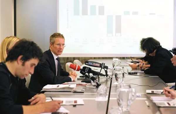Direktor Umarja Boštjan Vasle je opozoril na visoke stroške dela in nizko produktivnost